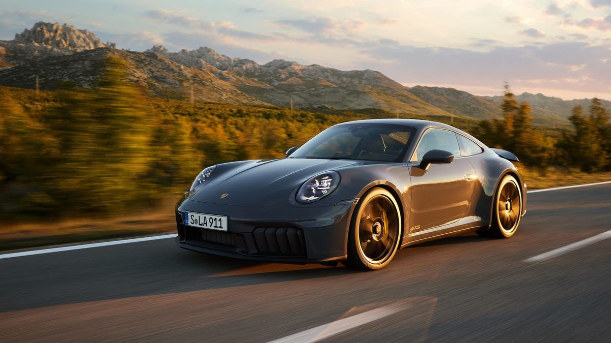 Dot Two: Porsche 911s mid-generation evolution